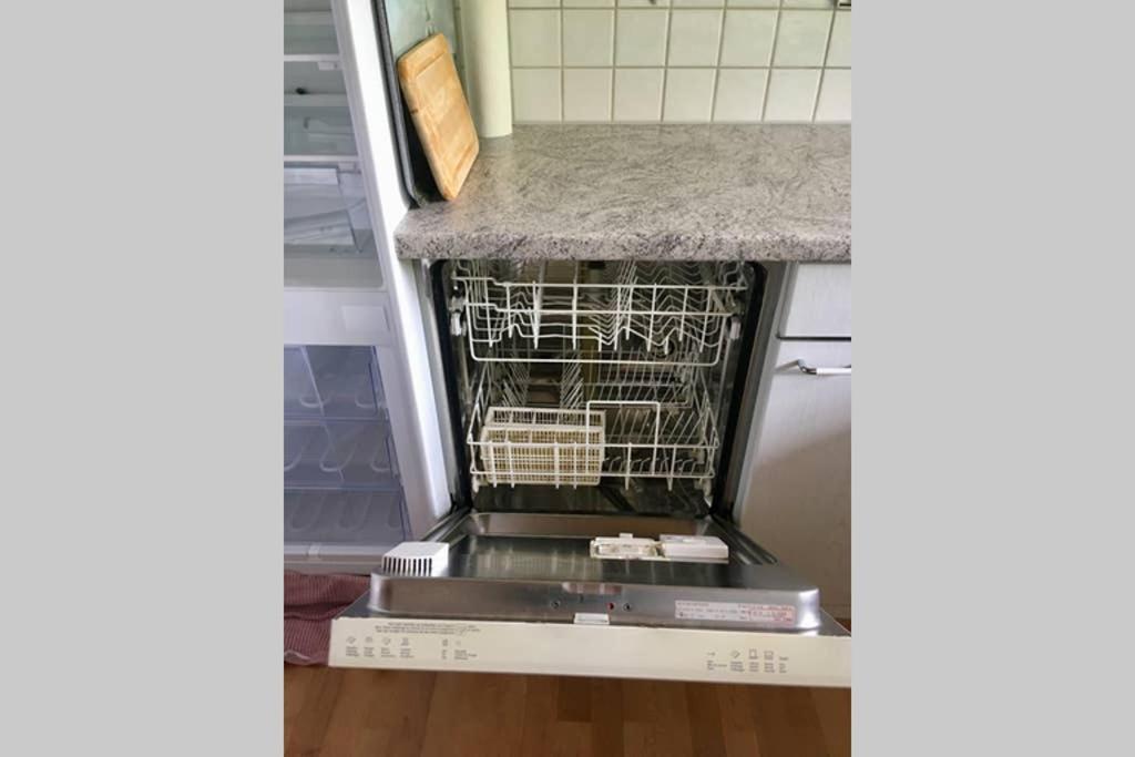 Ferienwohnung Uf Z'Enisch Klosters Exterior foto